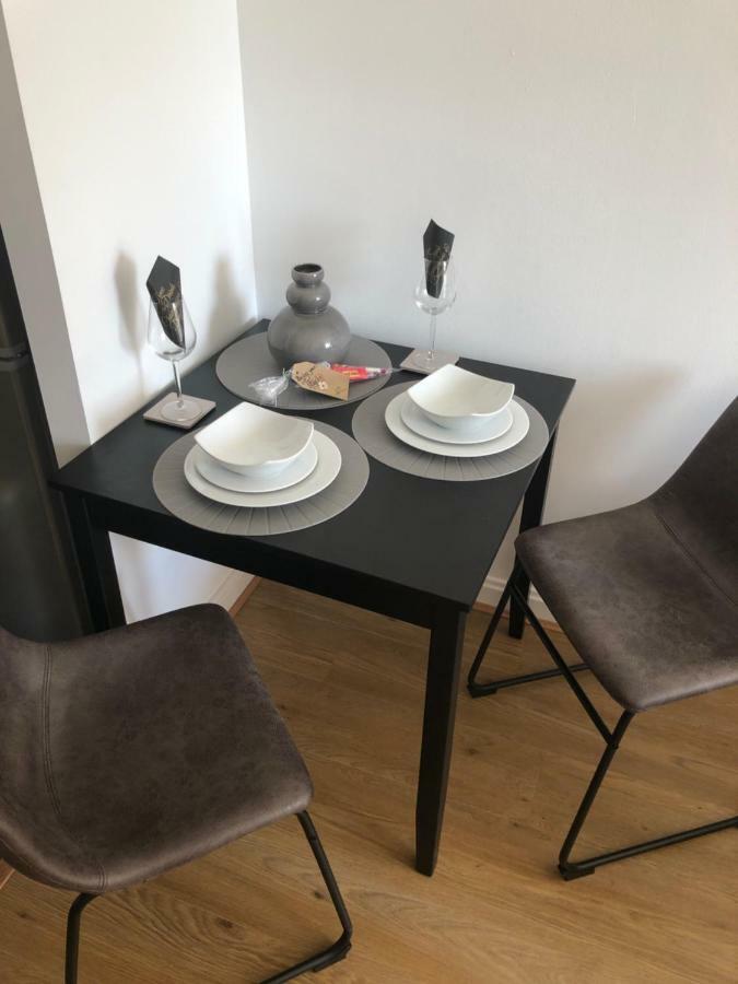 Hansen House 2 With Private Parking Кардиф Екстериор снимка